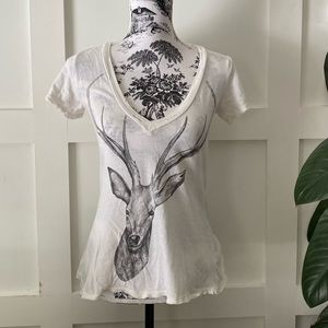 Wildfox tee with deer S